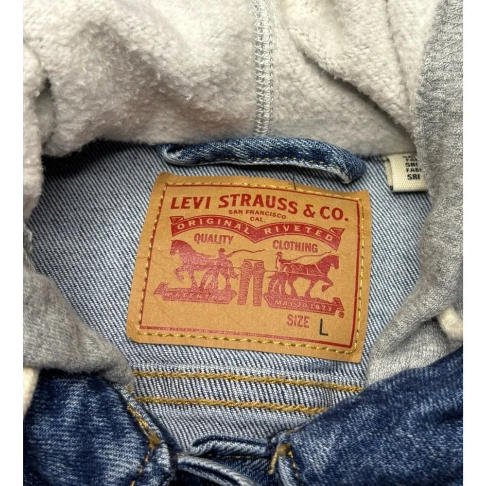 Levi's Boys Large Denim Trucker Jacket Blue Gray Hooded Hoodie EUC